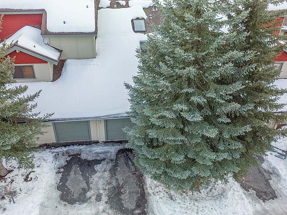 4th image of 1185 Bear Meadows Ln #0