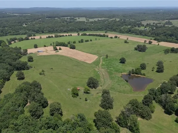 599 Bone Rd, Evening Shade, AR 72532