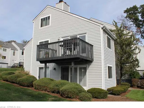 3 Hunters Run, Cromwell, CT 06416