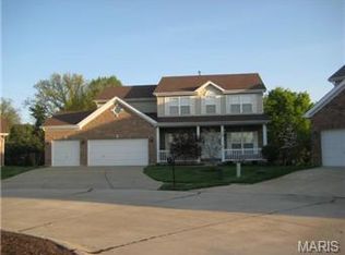 78 Rivermeadows Dr, Florissant, MO 63031