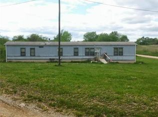 40945 E 192nd St, Richmond, MO 64085