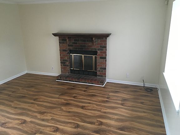5th image of 3504 Chesapeake Dr