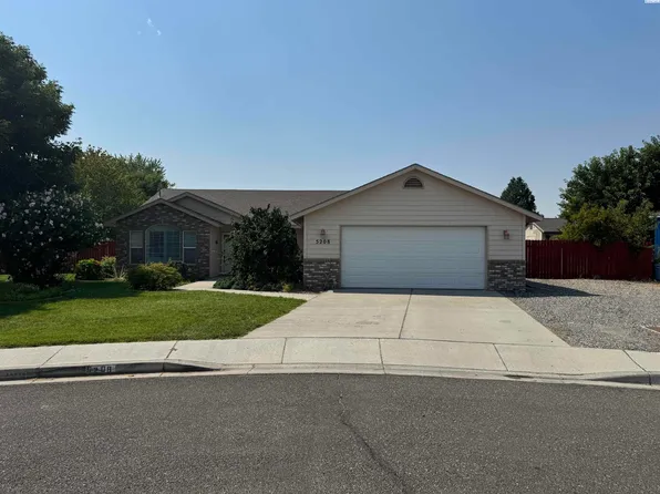 5208 Mockingbird Ct, West Richland, WA 99353