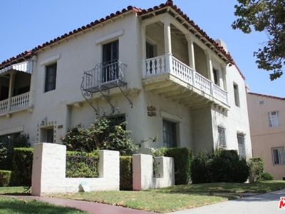 4235 Garthwaite Ave, Los Angeles, CA, 90008