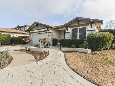 2046 Pasado Ave, Manteca, CA, 95336