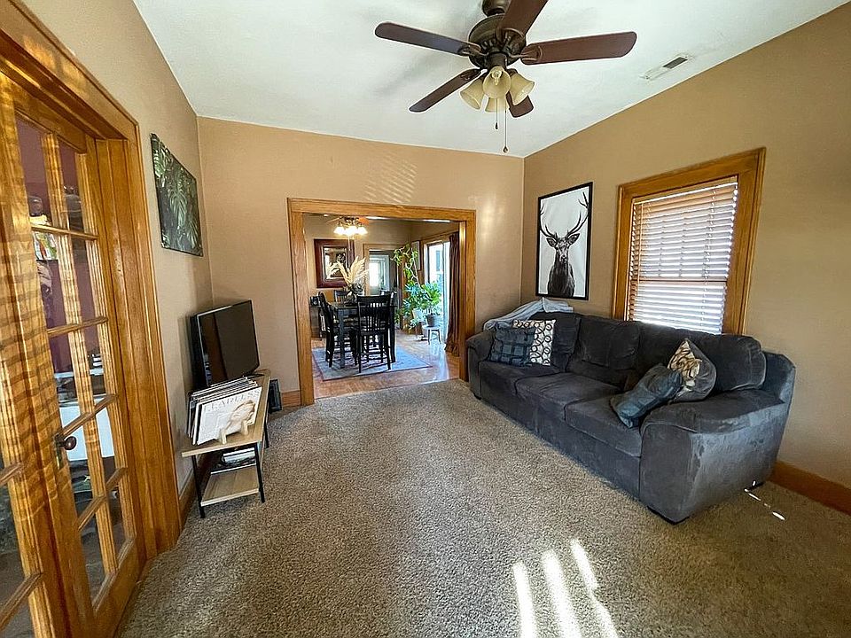 2nd image of 720 B St
