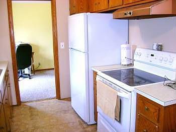 5th image of 11361 N Heights Dr NW