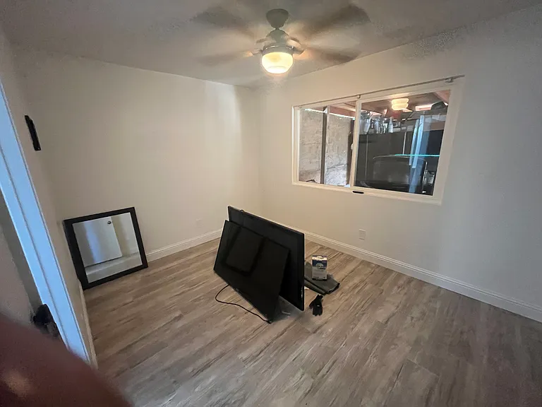 2217 Waterford Rd #1 — Photo 6