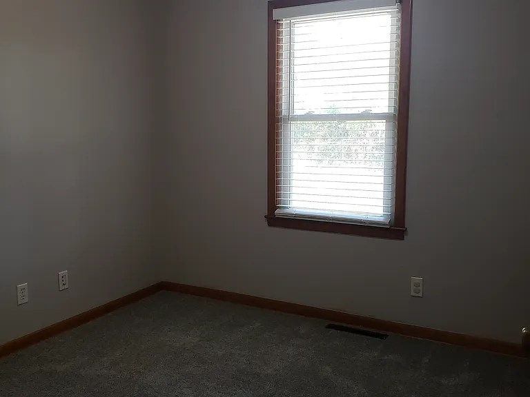 309 S Mitchell St — Photo 7