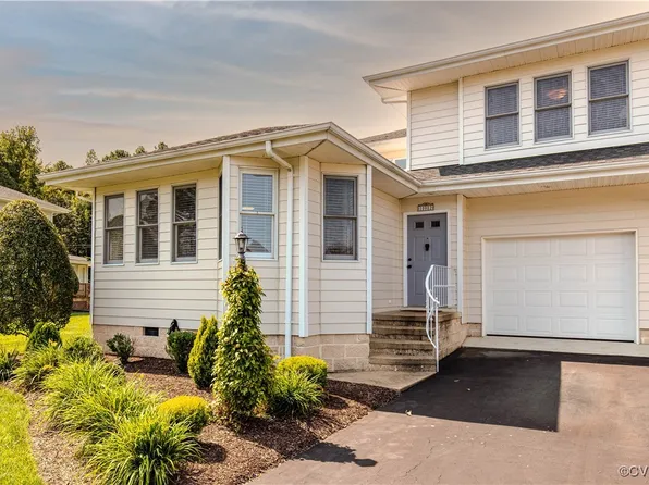 10982 Bland Ridge Dr, South Prince George, VA 23805