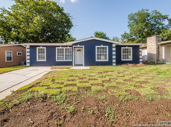 2nd image of 251 Basswood Dr