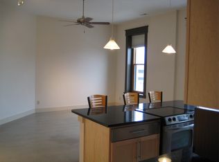606 Lafayette St APT 302, Waterloo, IA 50703