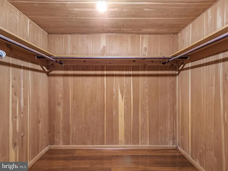14204 Woodcrest Dr — Photo 15