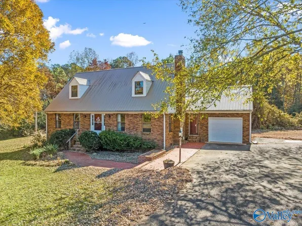 490 Bluffview Dr, Arab, AL 35016