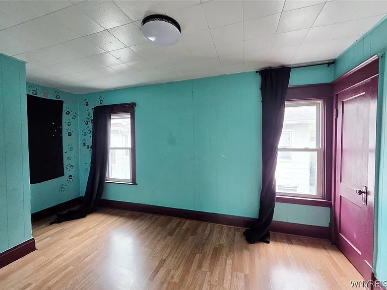 1037 Walden Ave #4 — Photo 8