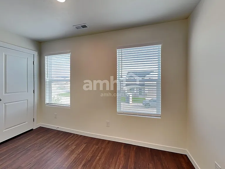 9364 W Shumard St — Photo 19