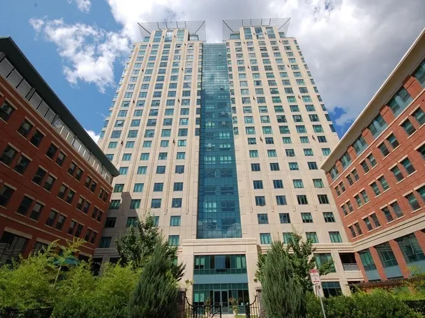 1 Nassau St Unit 2108, Boston, MA 02111