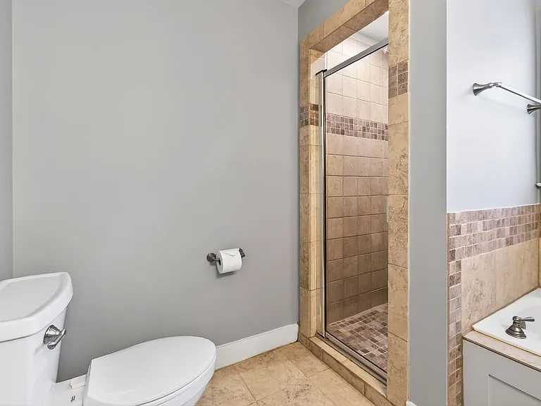 2801 Arborcrest Dr — Photo 15