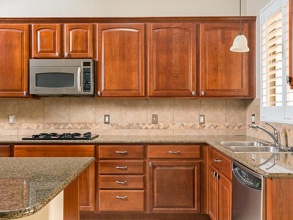 4th image of 12975 N Ocotillo Bluff Pl