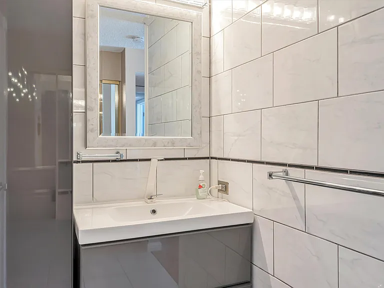651 Port Dr #208 — Photo 24
