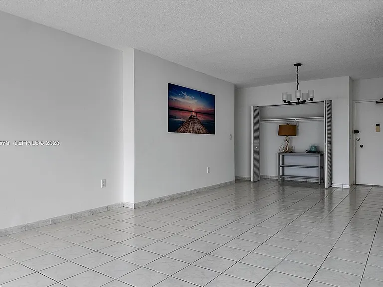 1950 S Ocean Dr #11M — Photo 5