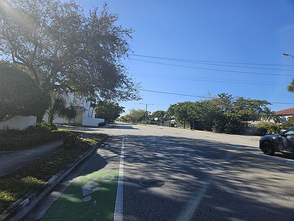 4th image of 812 SW 4th Avenue #8
