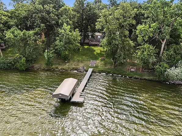 22430 62nd St NW, Sunburg, MN 56289