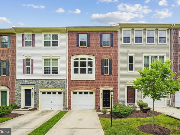 4713 Potomac Highlands Cir, Triangle, VA 22172
