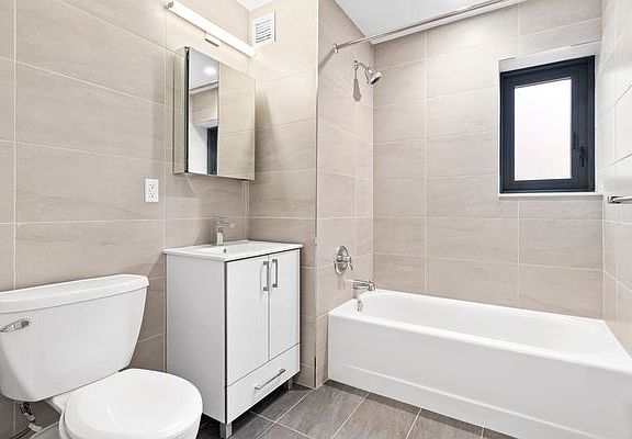 4th image of 81-09 134th St #7J