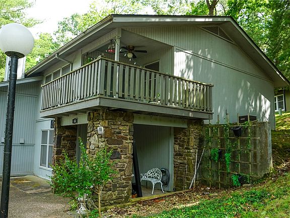 4th image of 66 Dogwood Dr