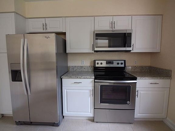 5th image of 2933 Lowell Ct
