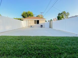 9009 Monogram Ave, North Hills, CA 91343