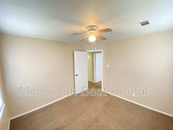 5th image of 4956 Whitehaven Ln