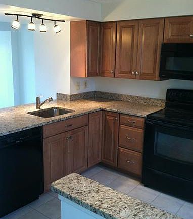 3rd image of 3732 Sudley Ford Ct