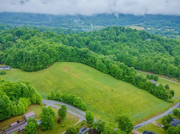 Marbleton Rd, Unicoi, TN 37692