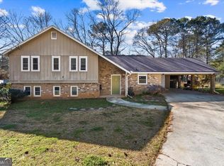 3283 Kimberly Woods Ct SW, Lilburn, GA 30047