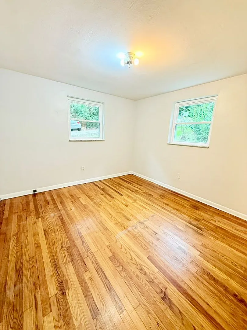 3447-3453 Evergreen Rd — Photo 1