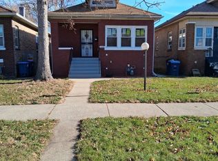 2105 S 7th Ave, Maywood, IL 60153