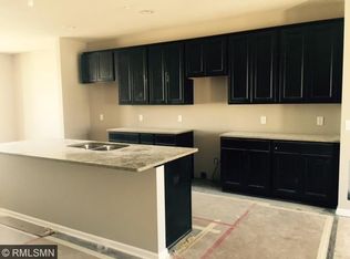 1336 Old Highway 8, New Brighton, MN 55112