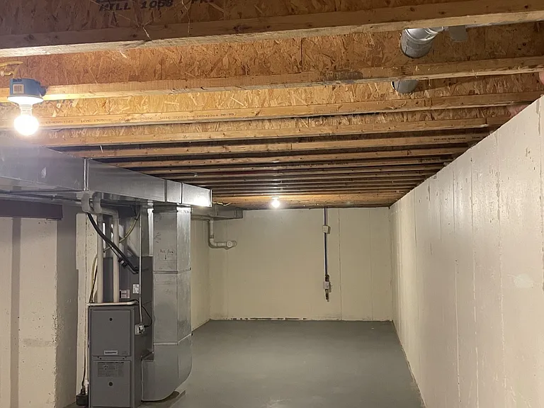 613 South St — Photo 15