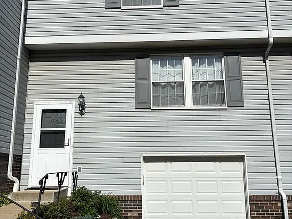 5085 Empire Dr, Bridgeville, PA 15017