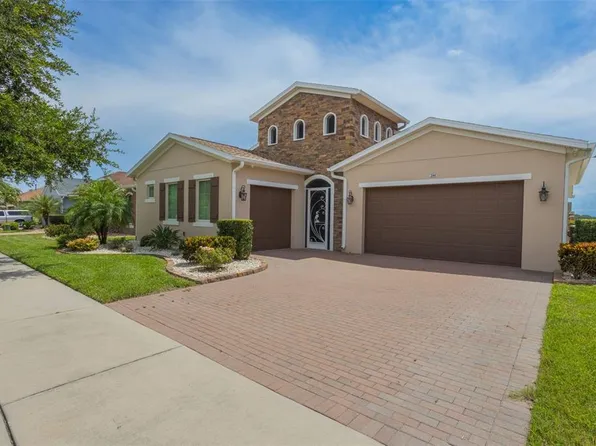290 Silver Maple Rd, Groveland, FL 34736