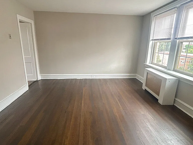 Campus Apartments — Photo 13