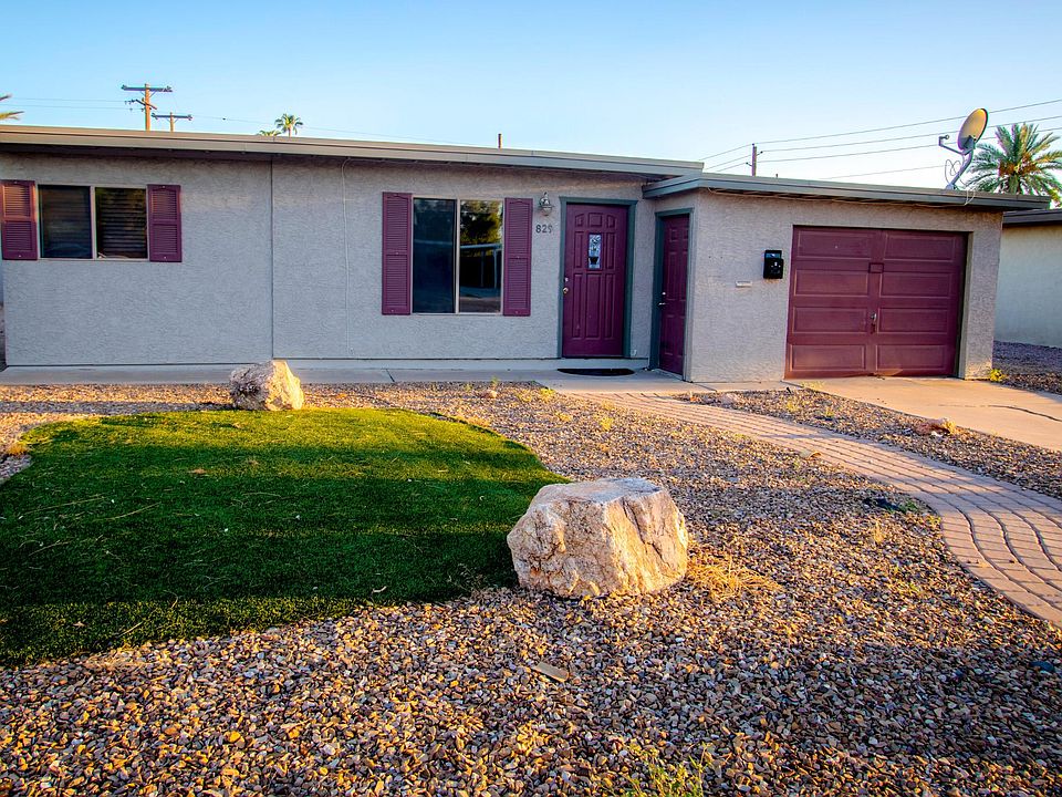 Beautiful curb appeal! Attached garage and driveway parking.