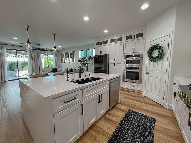 5620 Akula Bay St — Photo 13