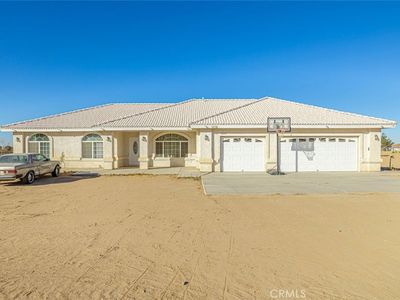 6076 Solano Rd, Phelan, CA, 92371