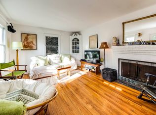 17 Beach Ave, Amagansett, NY 11930