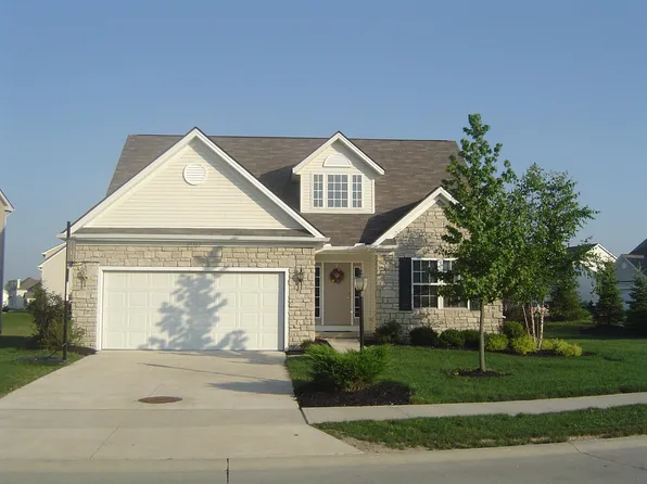 27383 Wheaton Pl, Olmsted Falls, OH 44138