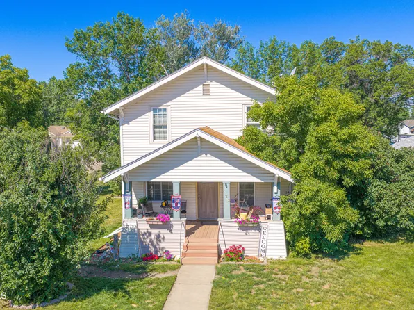123 S Lincoln Ave, Sidney, MT 59270