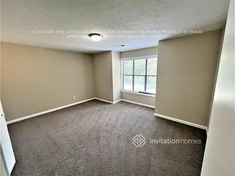 5006 Stoney Point Cir — Photo 12